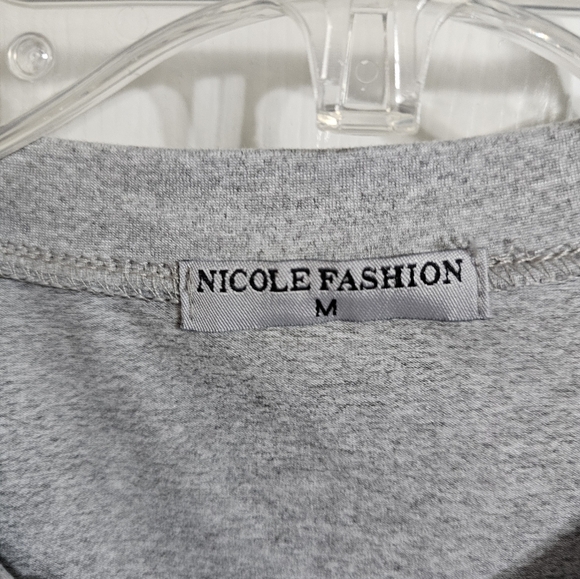 NICOLE FASHION Sequined Graphic Shirt Women Medium Paris Shopping Preppy Casual - Picture 5 of 7